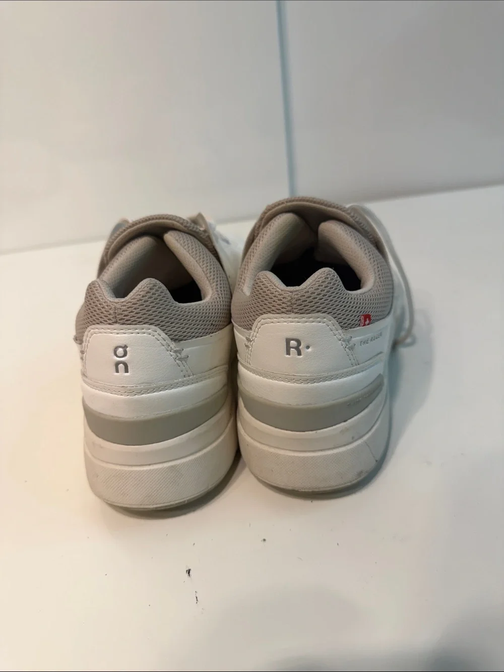 Used On Running White and Light Gray Low-Top Sneakers women’s 9.5 oncloud